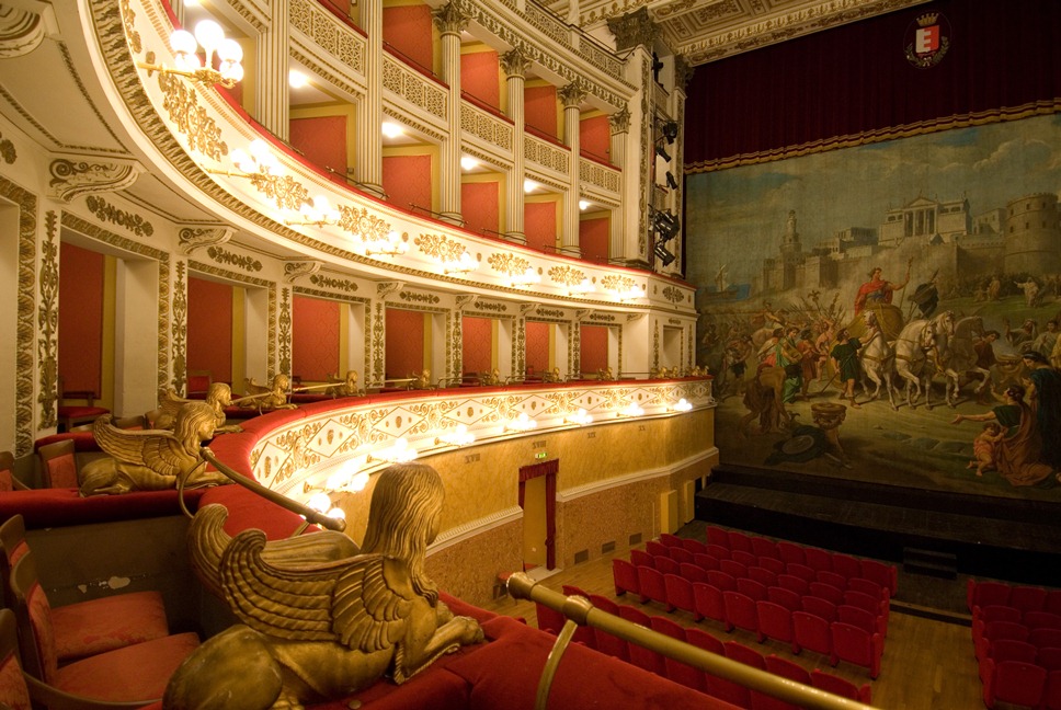 I ragazzi di TOM2 al Teatro Trastevere - Un'occasione per imparare in modo spontaneo e divertente!